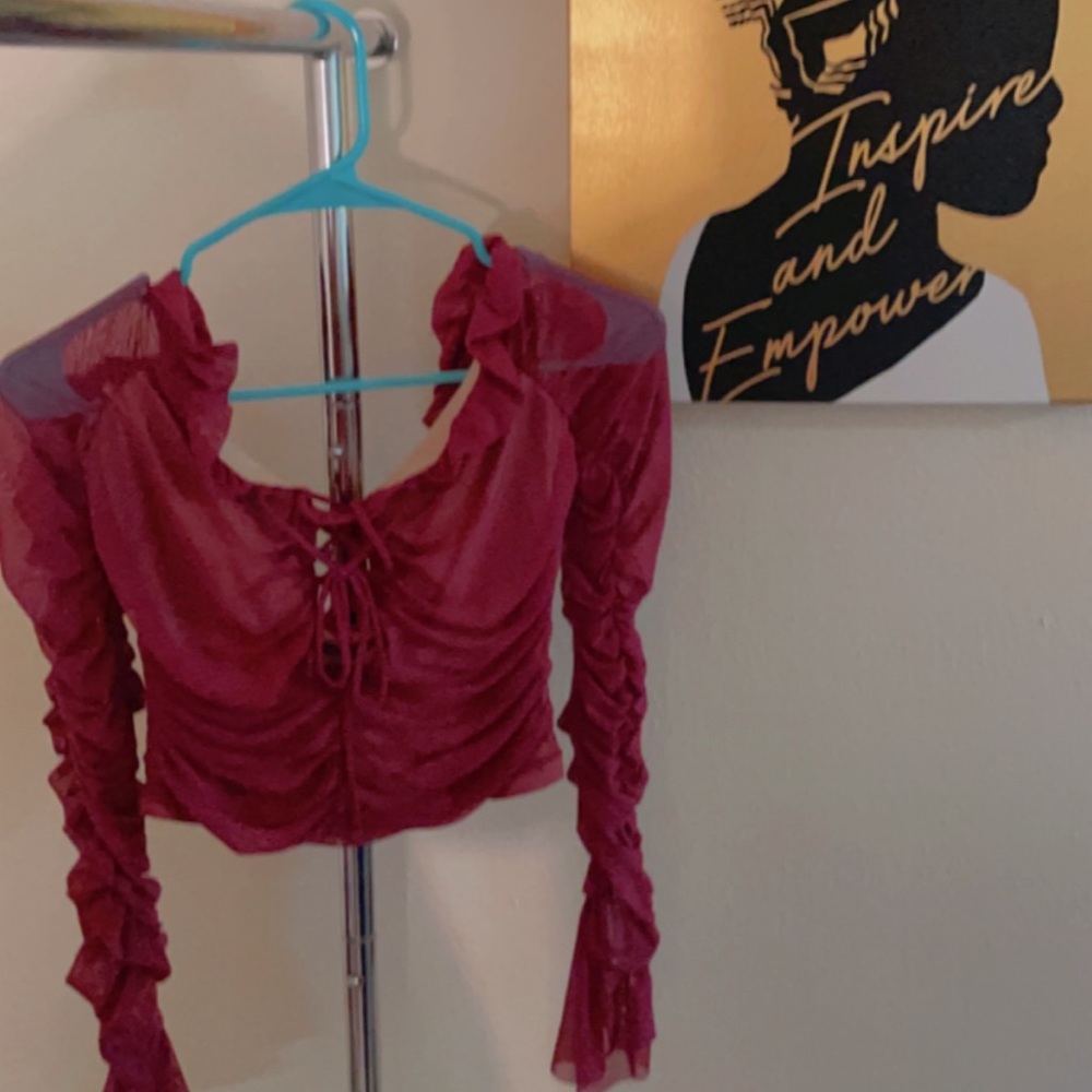 Magenta mesh - Picture 2 of 3